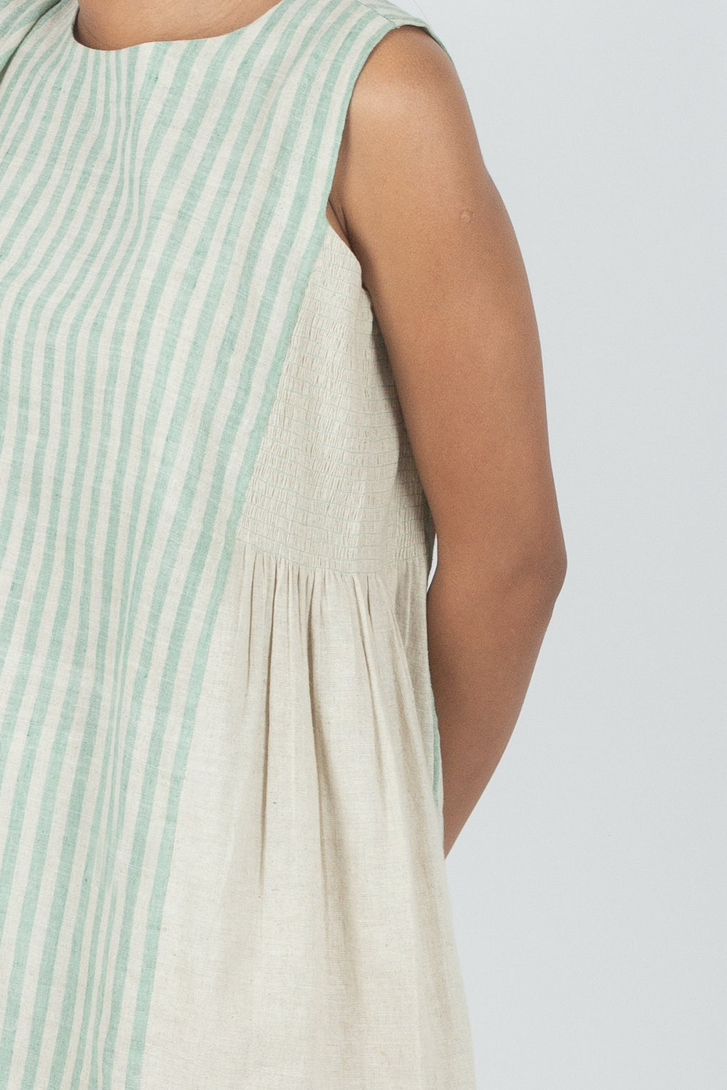 Nishihama - Natural Cotton Linen Handloom Top
