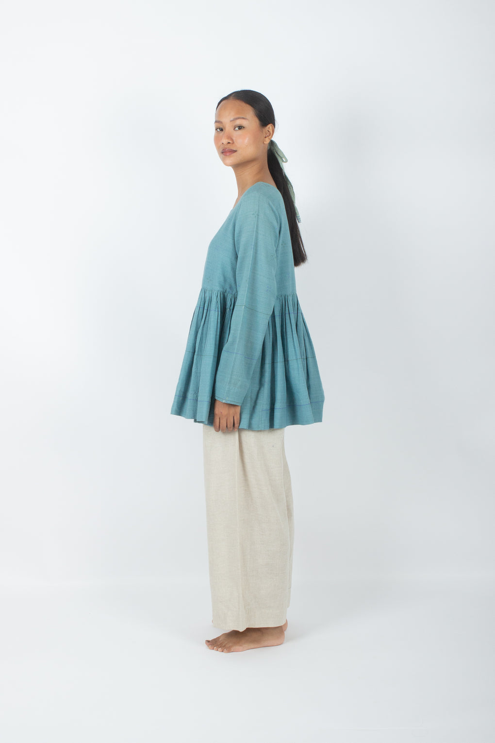Kadmat - Top Jamdani Kadmat en telar manual azul marino