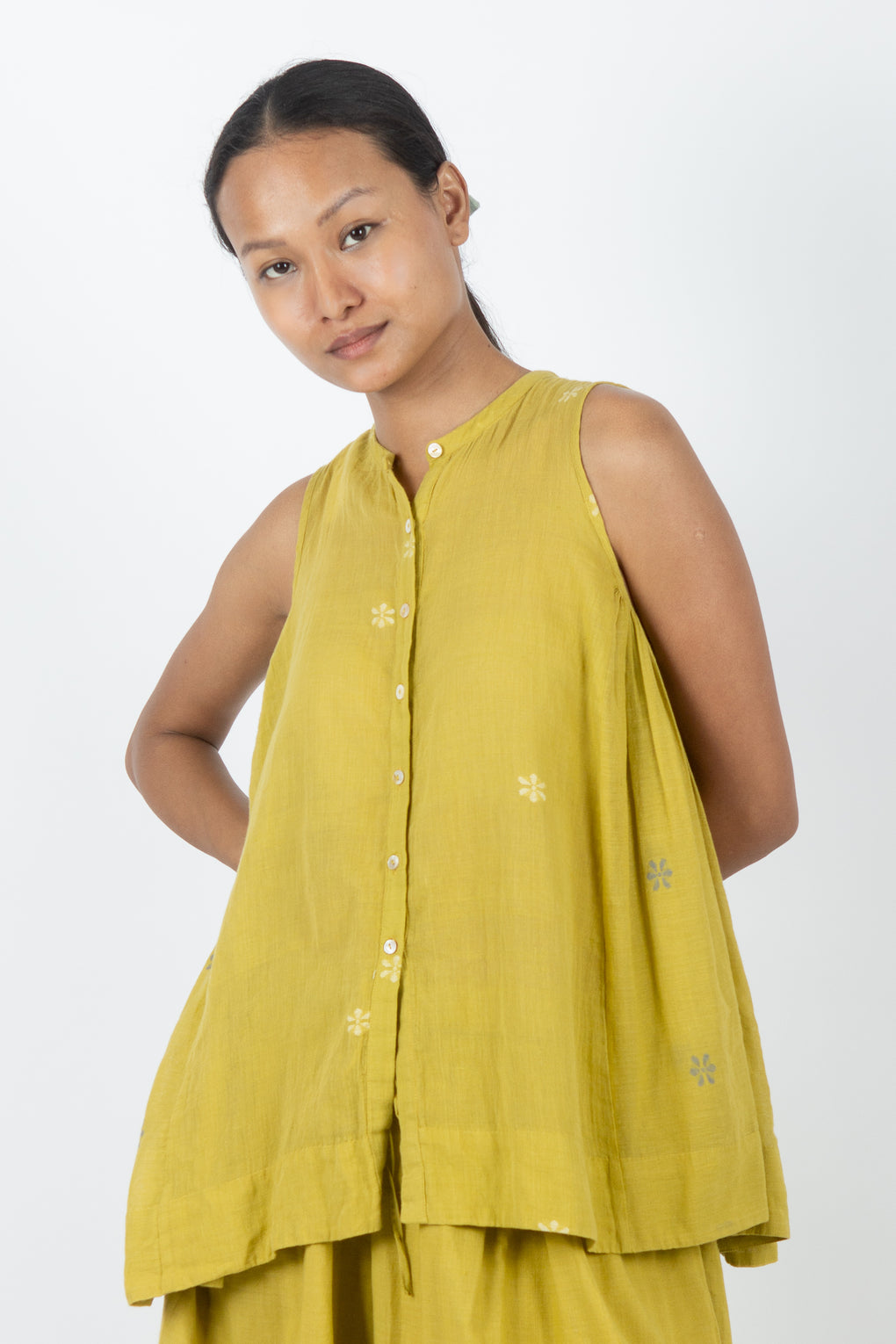 Candolim - Handcrafted Jamdani comfortable Top & Pant