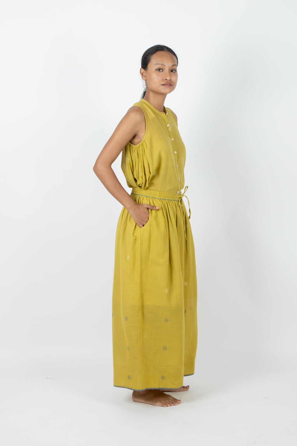 Candolim - Handcrafted Jamdani comfortable Top & Pant