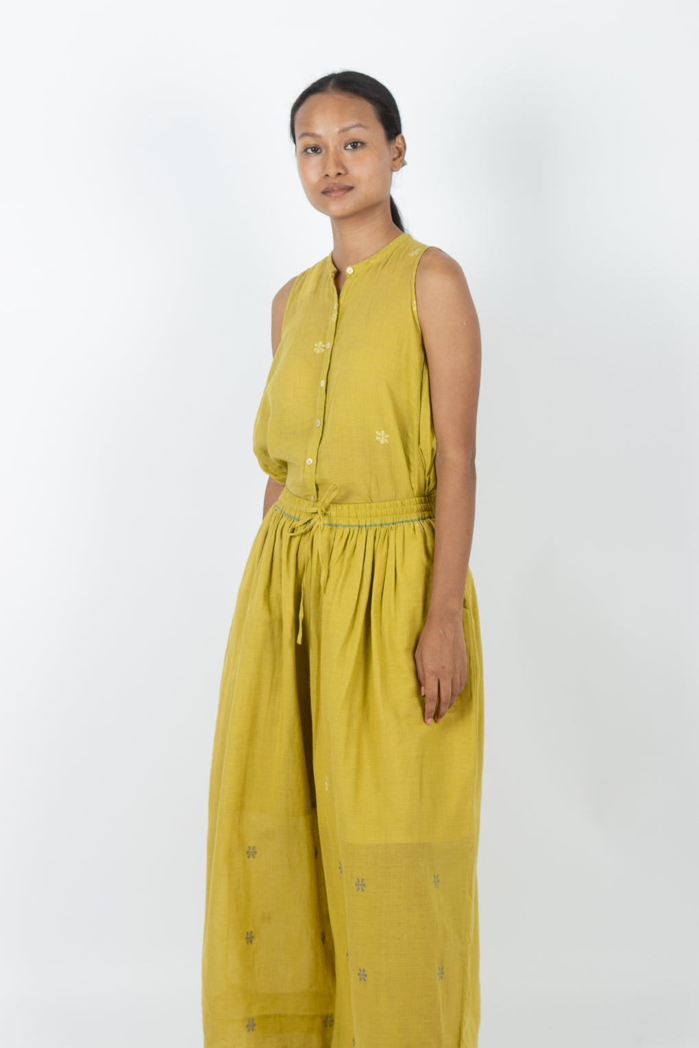 Candolim - Handcrafted Jamdani comfortable Top & Pant