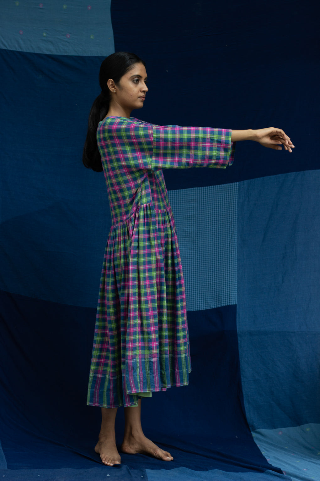 Babiana - checkered Indigo dress - Karnam